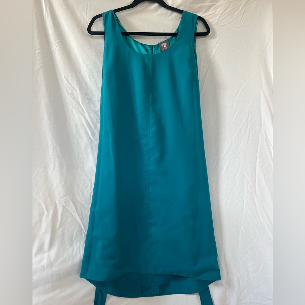 Elegant Teal Sleeveless Dress